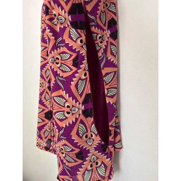 Azulu Geometric Pattern Momens 3 V Neck Lined Pullover Tank Top - Picture 7 of 10